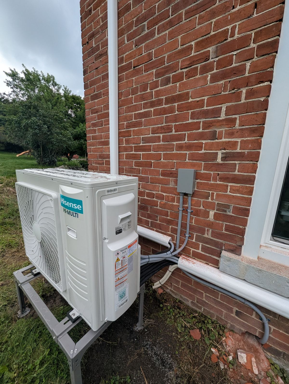 Hisense Hi-MULTI outdoor heat pump unit
